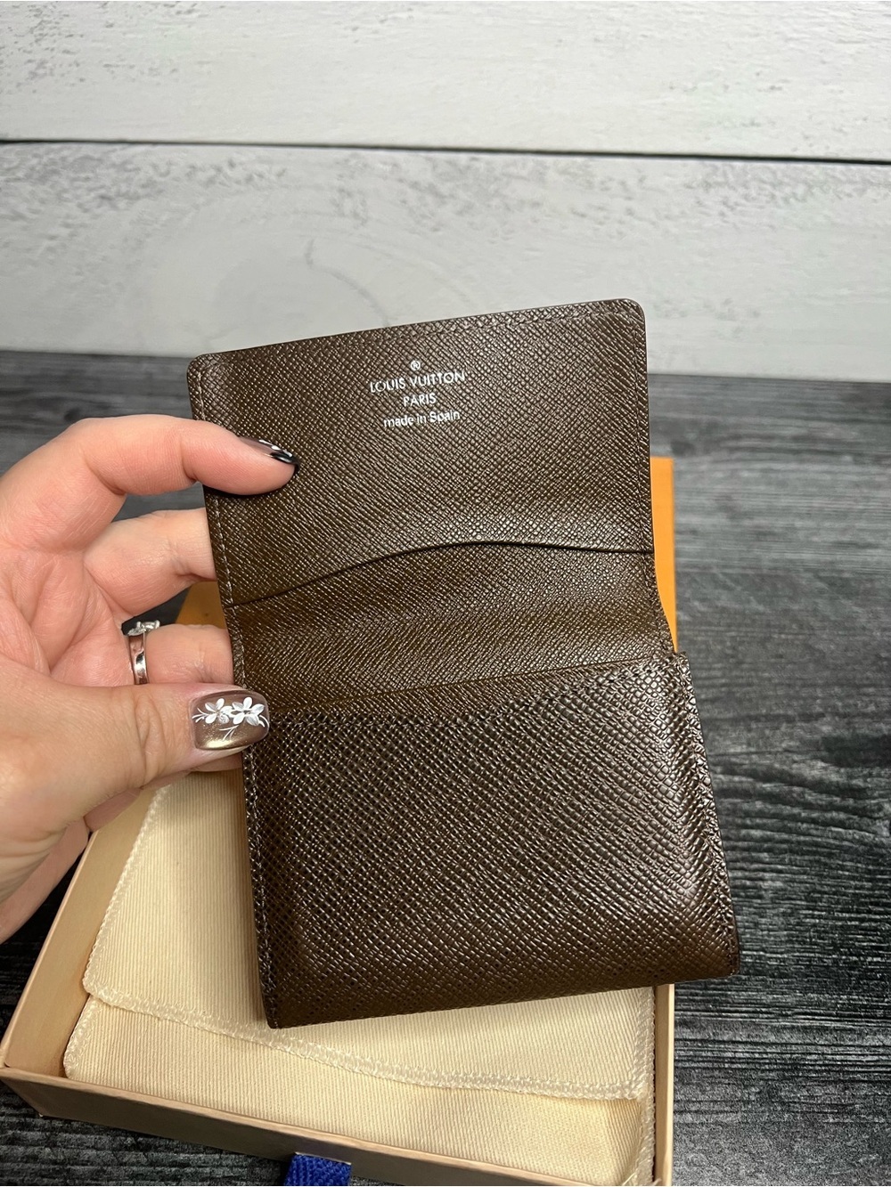 Authentic Louis Vuitton Men's Brown Card Case Taiga Leather - Picture 3 of 7